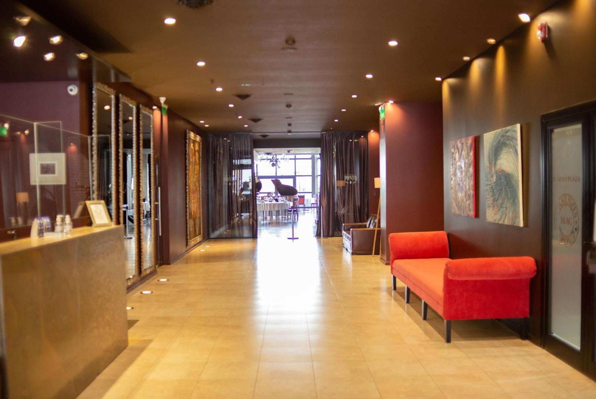 Howard Johnson Plaza Jujuy San Salvador de Jujuy Exterior foto